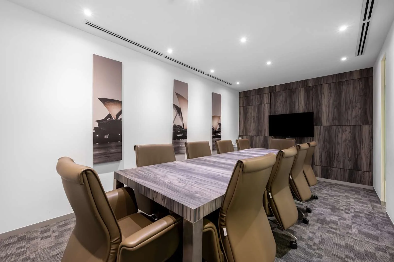 Regus KLANG, BBT One, Meeting room for 10 people, Klang