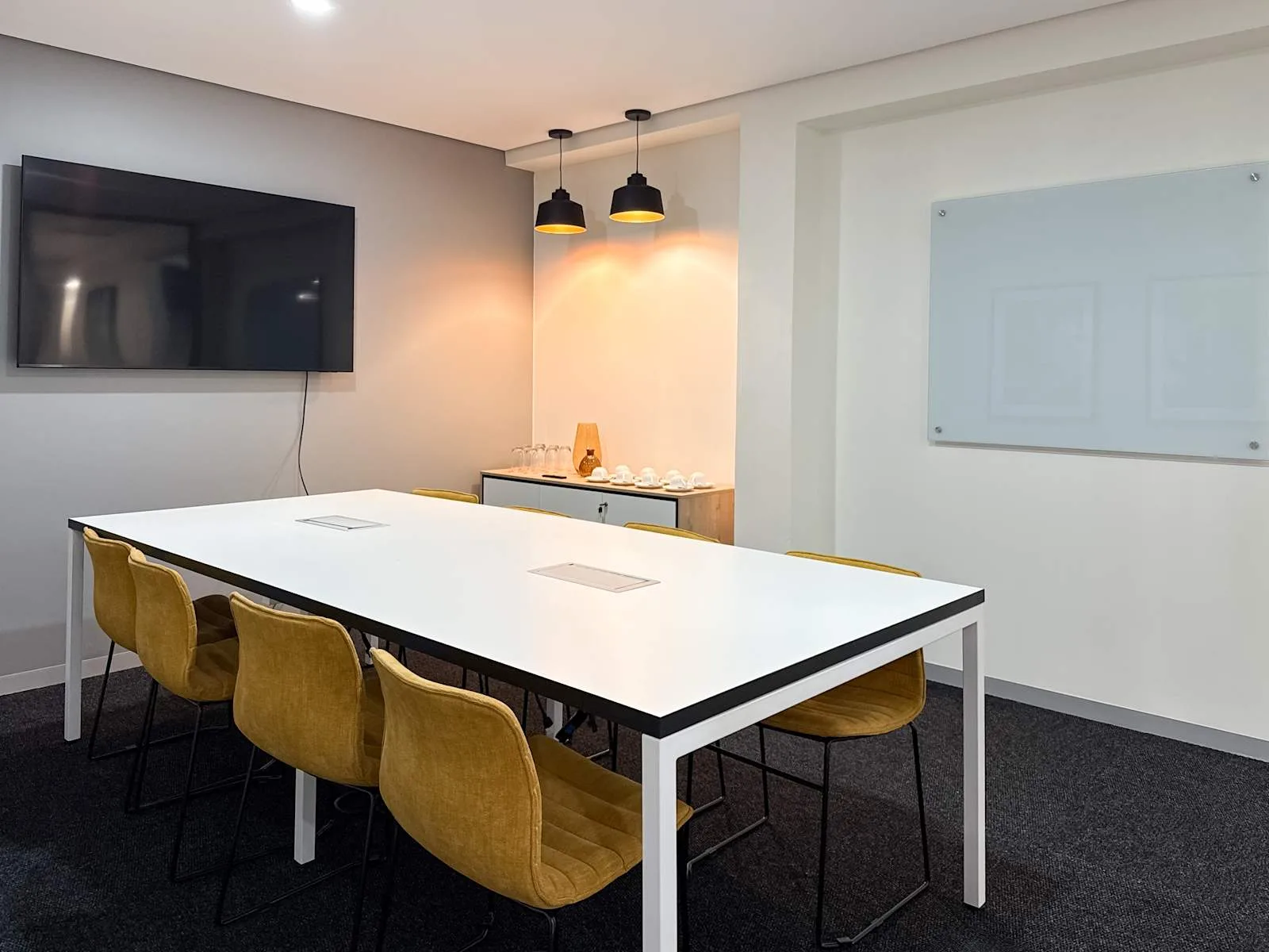 Regus Knysna, Waterside, Meeting room for 8 people, Knysna