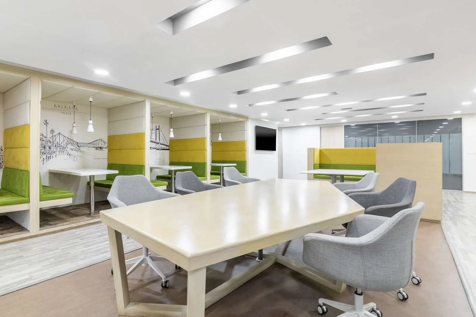 Regus KOLKATA, RDB Boulevard, 6 लोगों के लिए बैठक कक्ष, कोलकाता