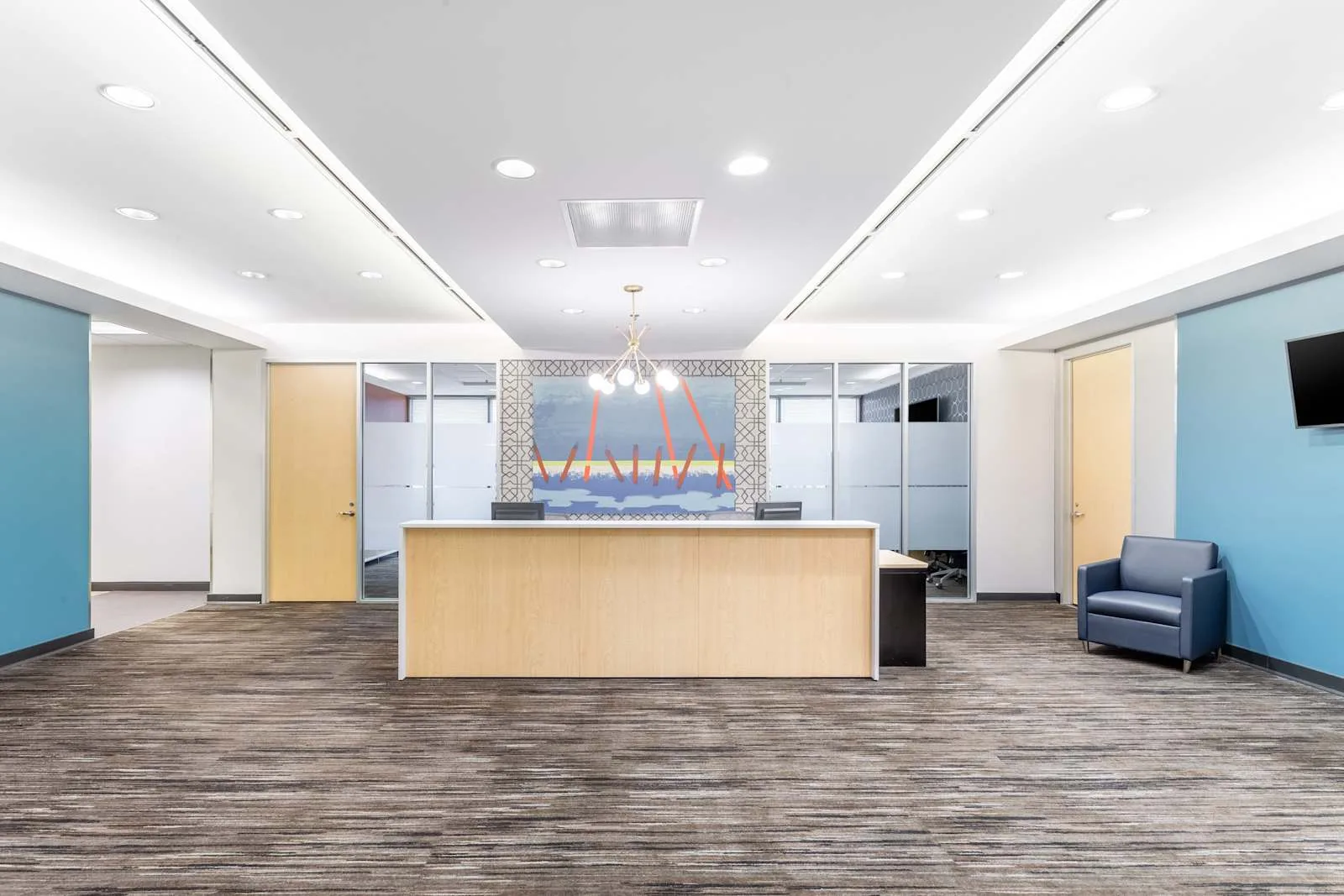 Regus KS, Overland Park - Lighton Tower, Reception, Overland Park, KS