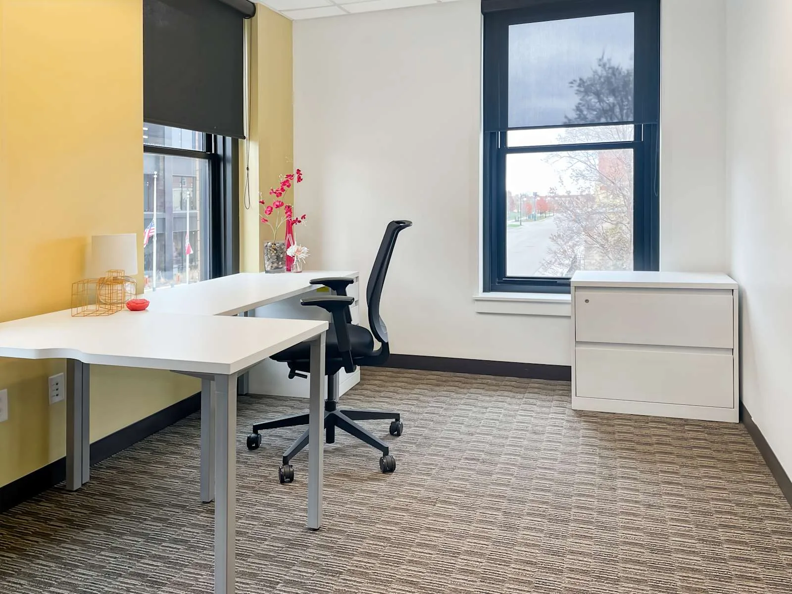 Regus KS, Wichita - Grand Hotel at Union Station, Private office, 1 desk, Wichita, KS