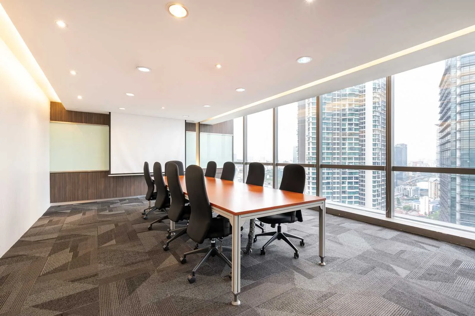 Regus KUALA LUMPUR, The Gardens, Meeting room for 10 people, Kuala Lumpur