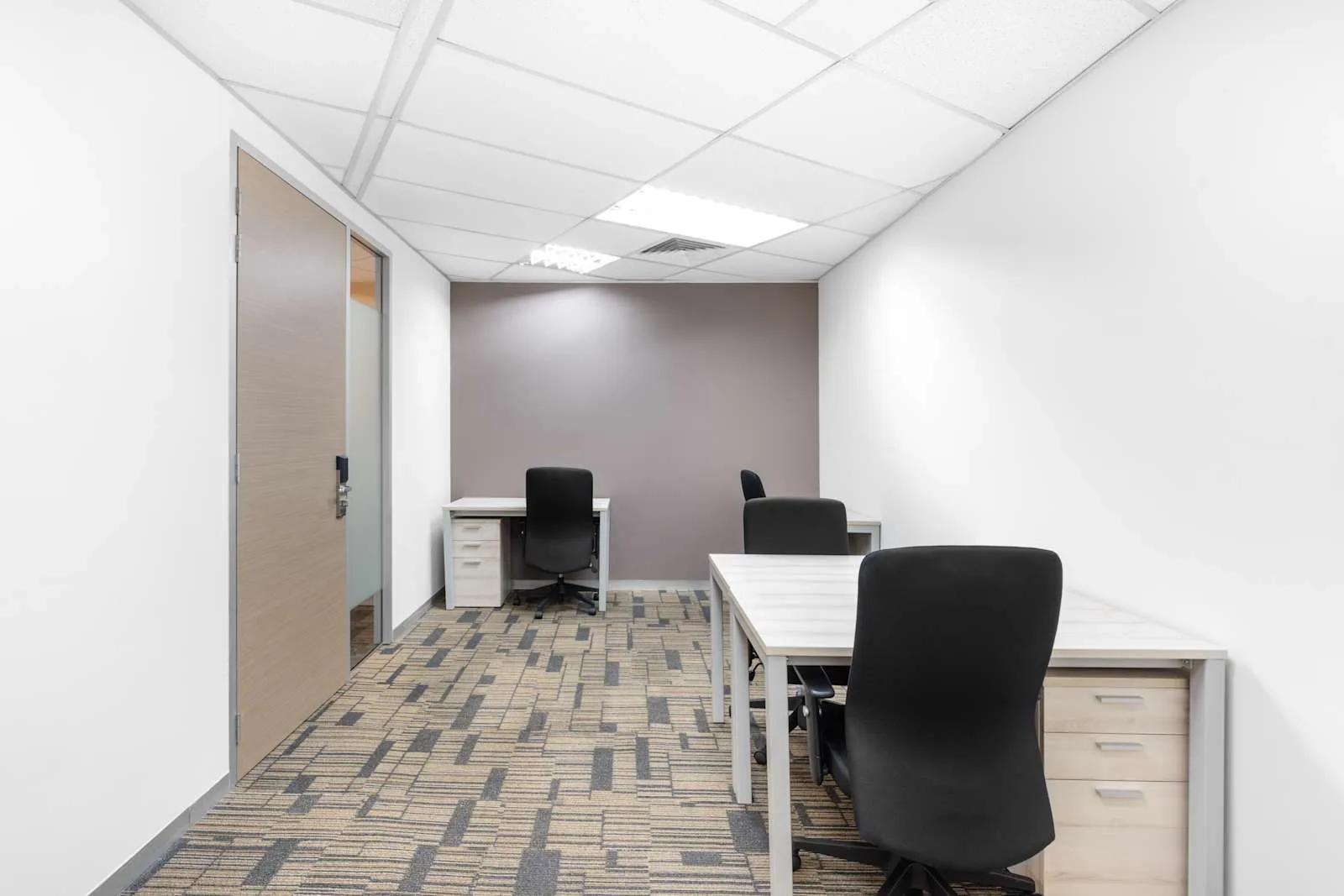 Regus KUALA LUMPUR, Solaris Mont Kiara, Private office, 4 desks, Kuala Lumpur