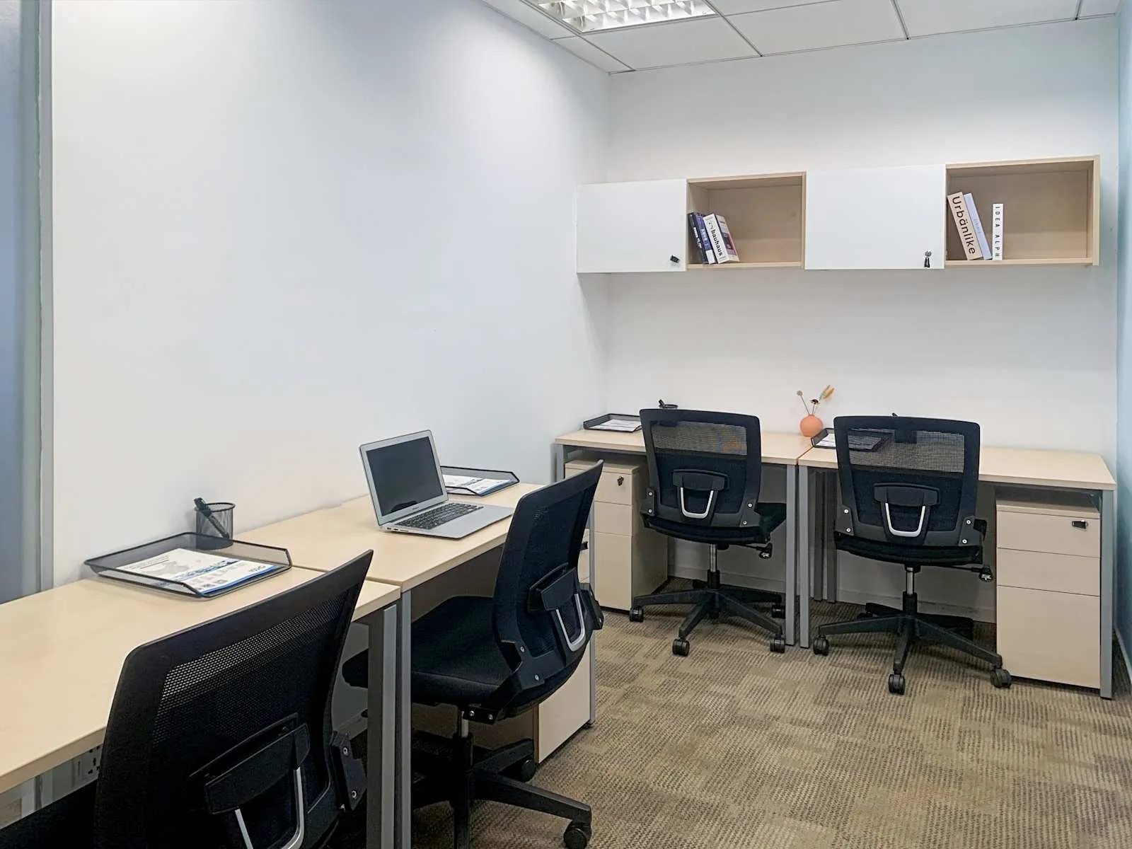 Regus KUNMING, Master、4个工位的独立办公室、昆明市