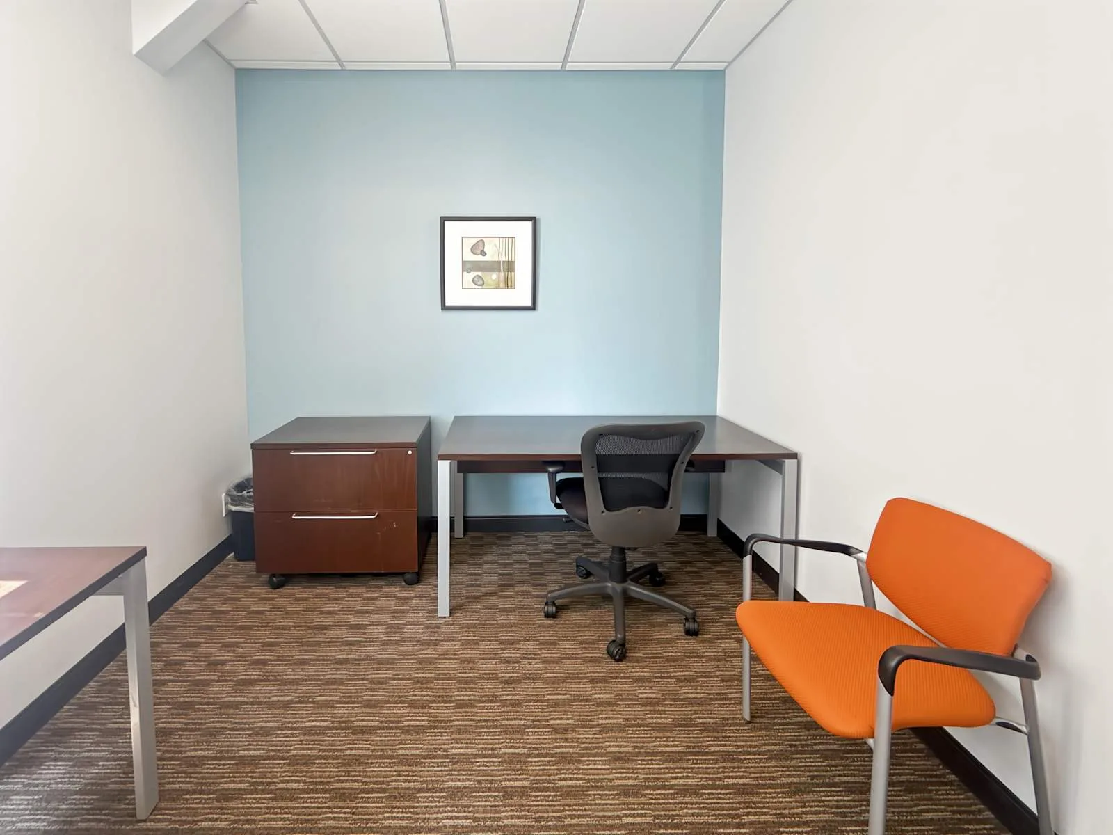 Regus KY, Louisville – MET Building, Private office, 1 desk, Louisville, KY