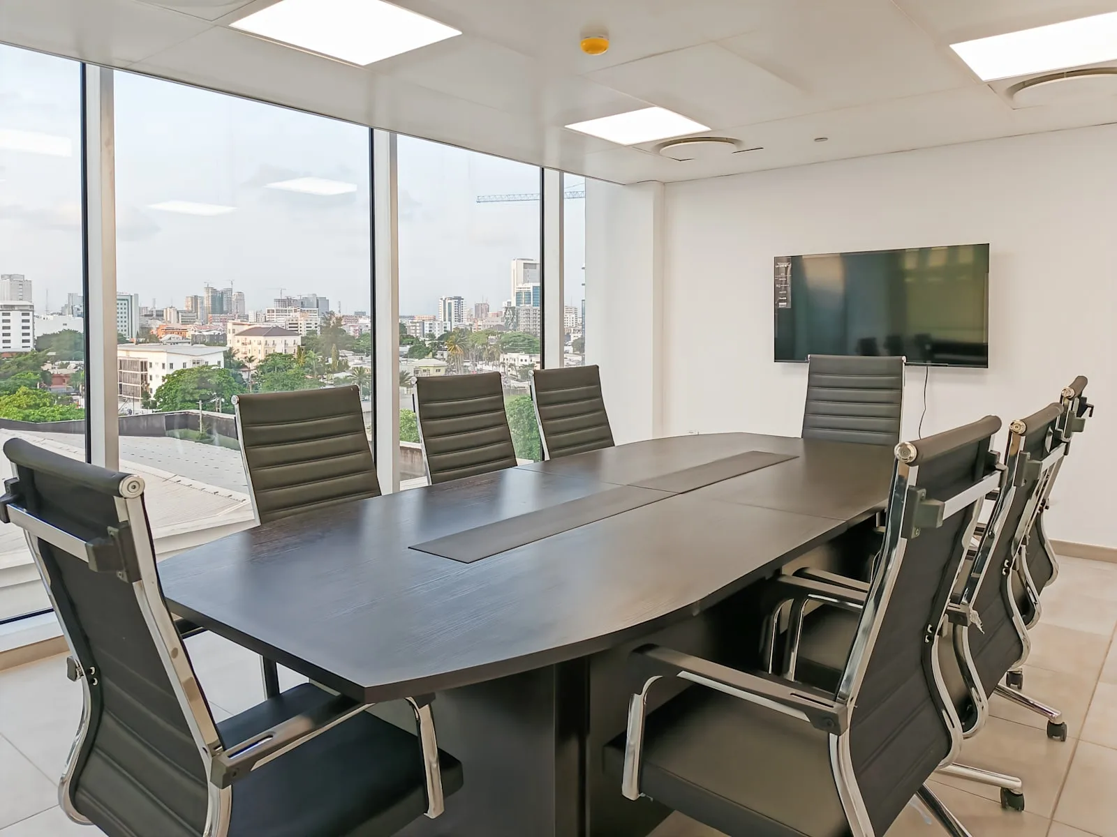 Regus Lagos, Number One, Meeting room for 9 people, Lagos, Nigeria