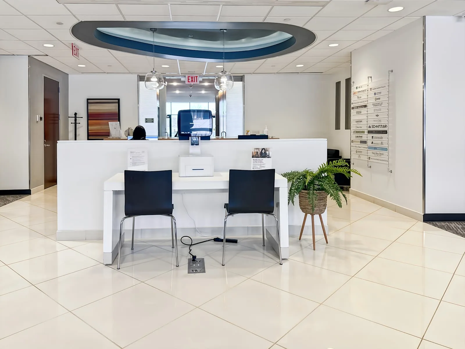 Regus IL, Lake Forest – Landmark Conway Farms, Reception, Lake Forest, IL