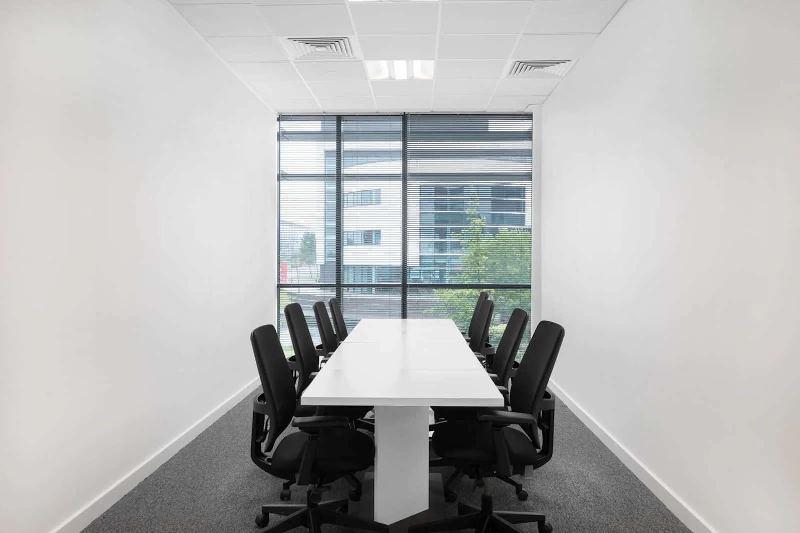 Regus LANARKSHIRE, Eurocentral, Salle de réunion 8 personnes, Lanarkshire