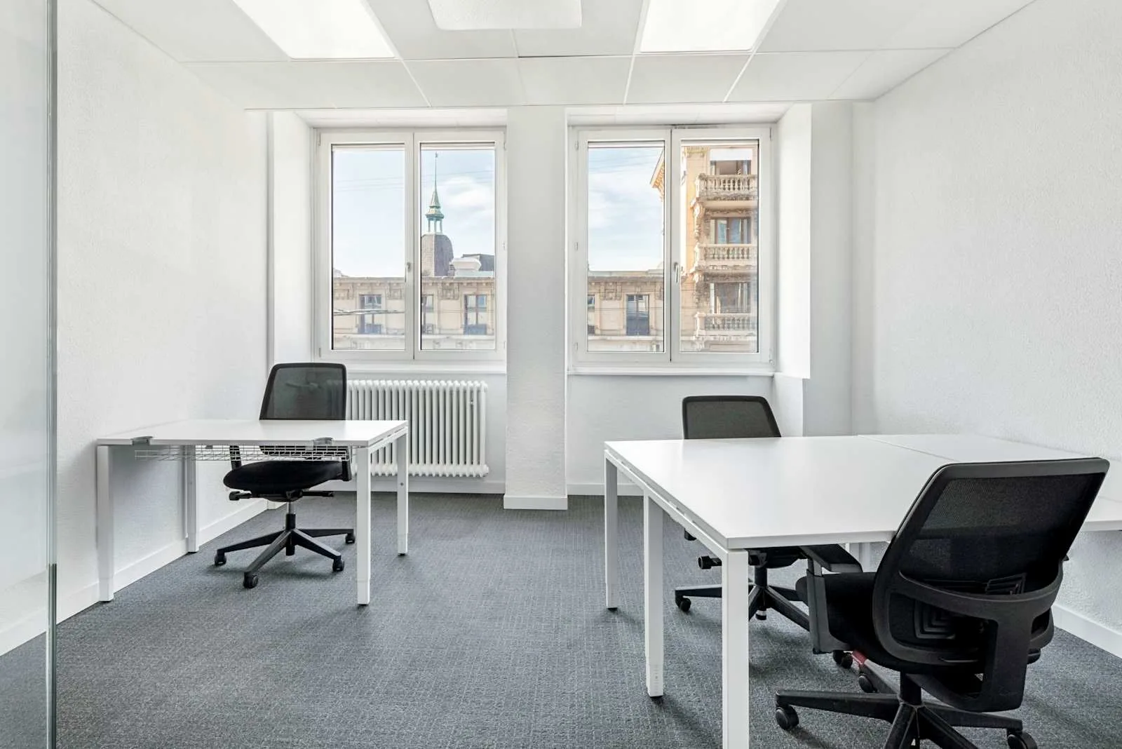 Regus LAUSANNE, Main Station, Private office, 3 desks, Lausanne