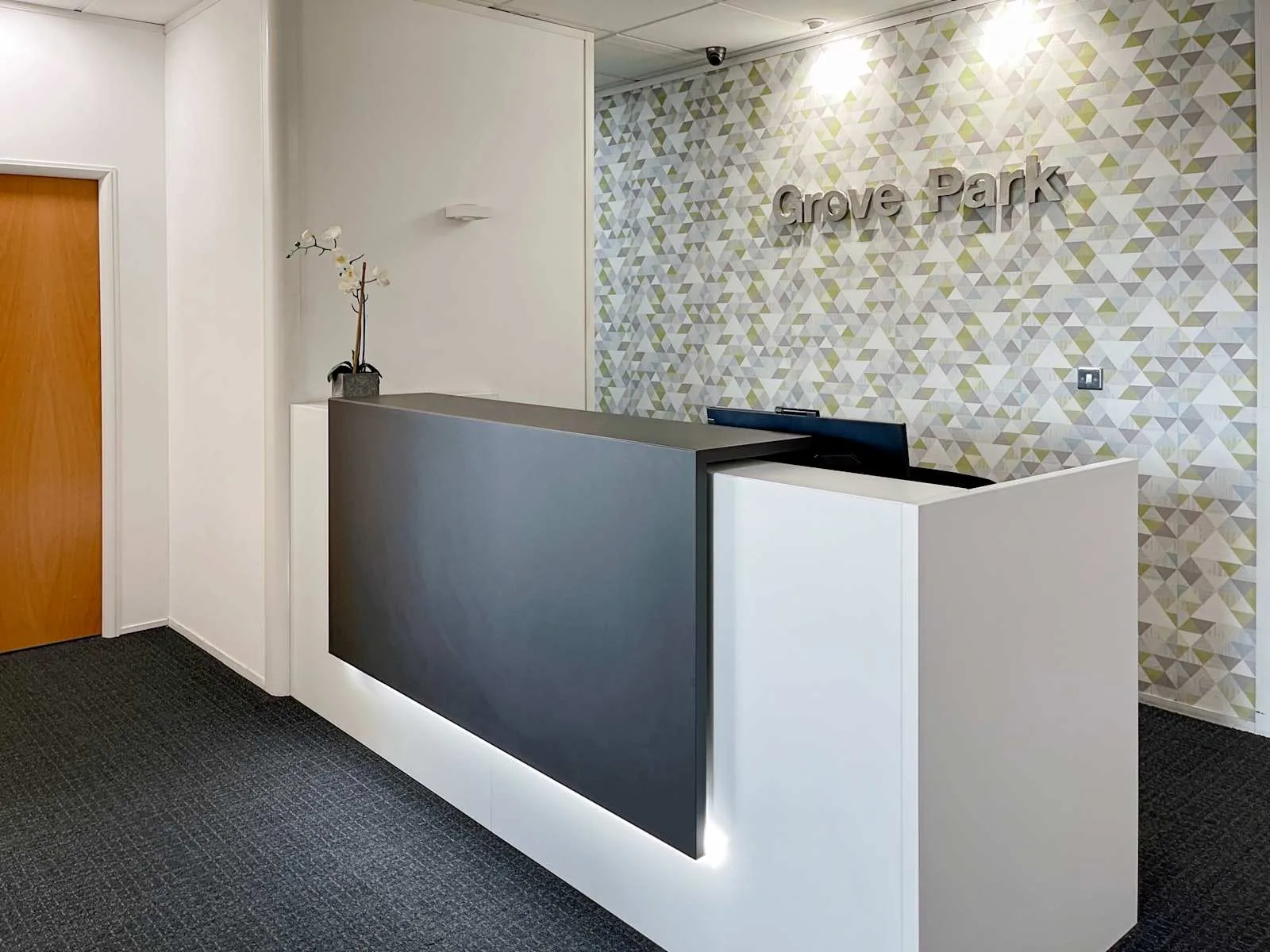 Regus LEICESTER, Grove Park, Reception, Leicester