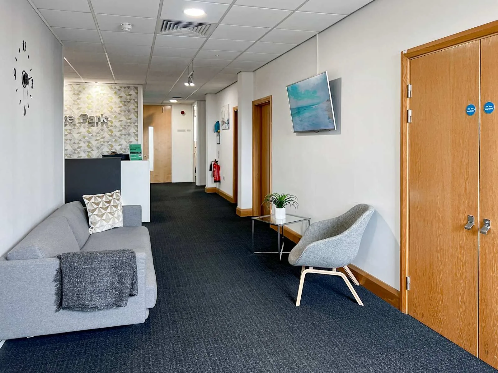 Regus LEICESTER, Grove Park, Reception, Leicester