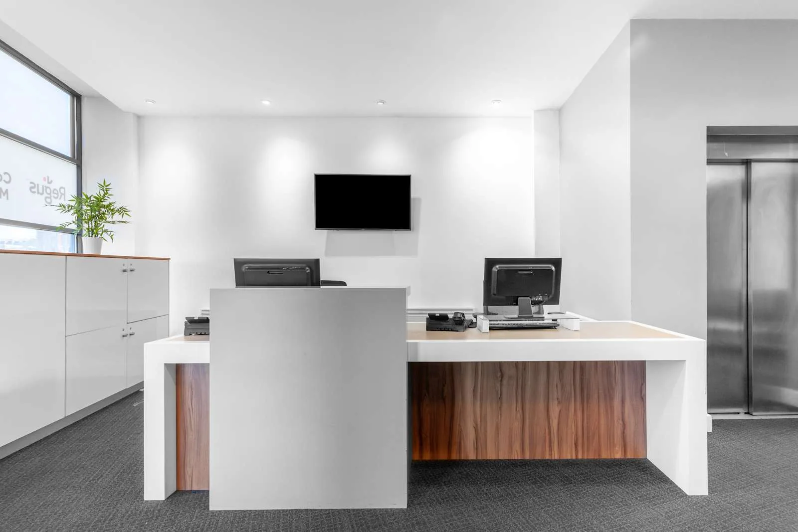 Regus LEICESTER, St George's House, Reception, Leicester