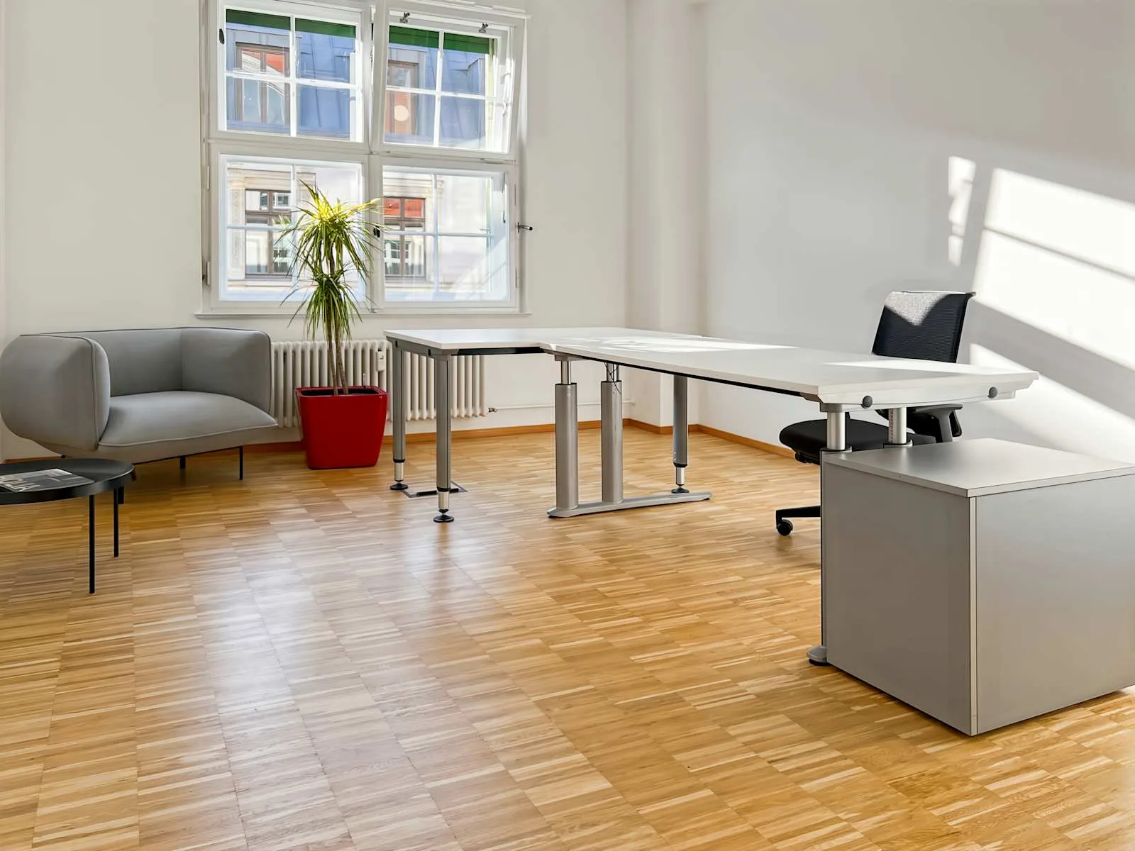 Regus LEIPZIG, Neumarkt, Privatbüro mit 1 Arbeitsplatz, Leipzig