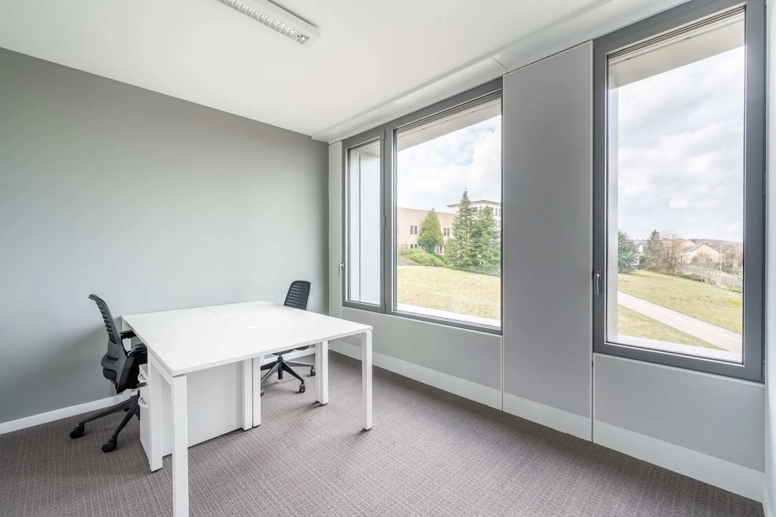 Regus LEUDELANGE, Altitude, Private office, 2 desks, Leudelange