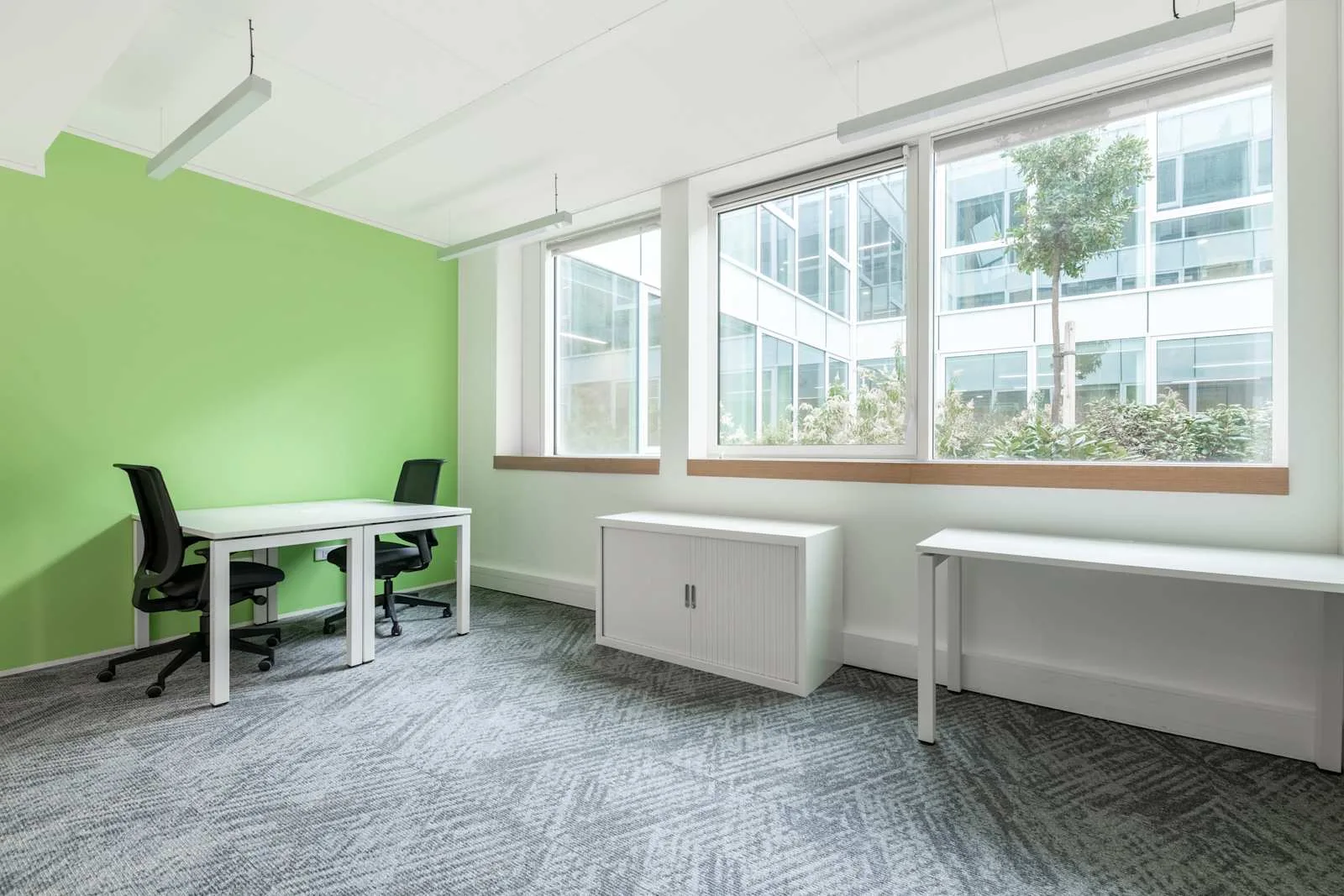 Regus Levallois-Perret, 20-22 Rue Marius Aufan, Private office, 2 desks, Levallois-Perret