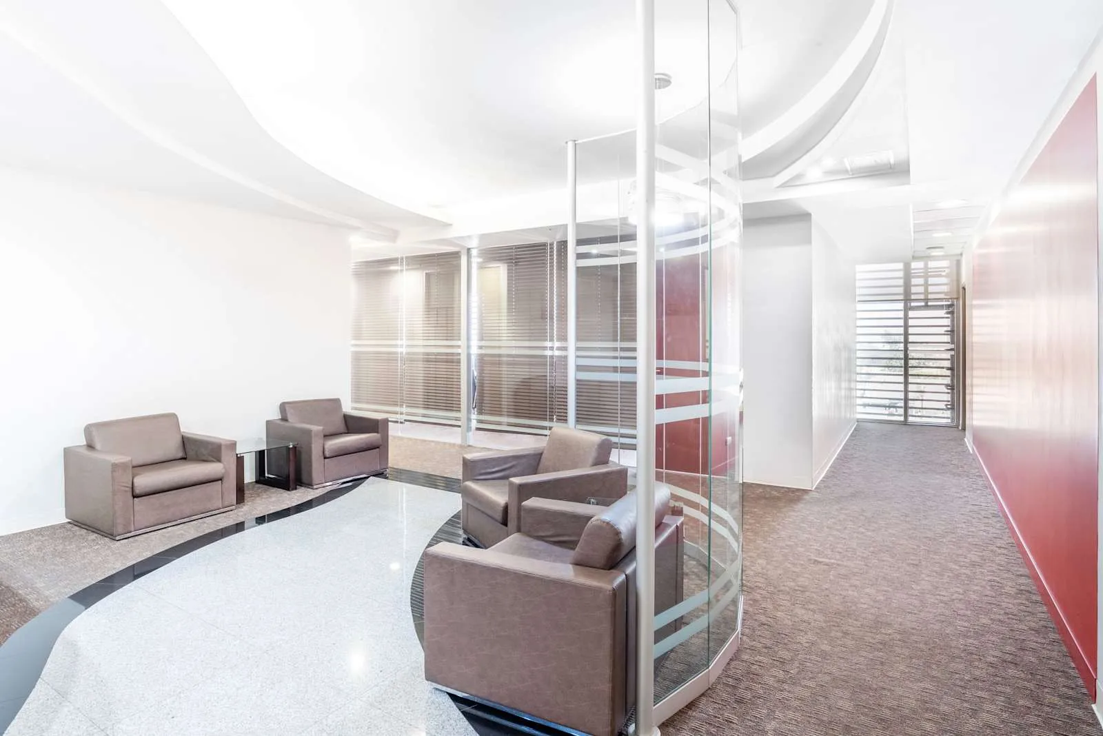 Regus LIMA, Cronos - El Derby, Zona de descanso, Surco
