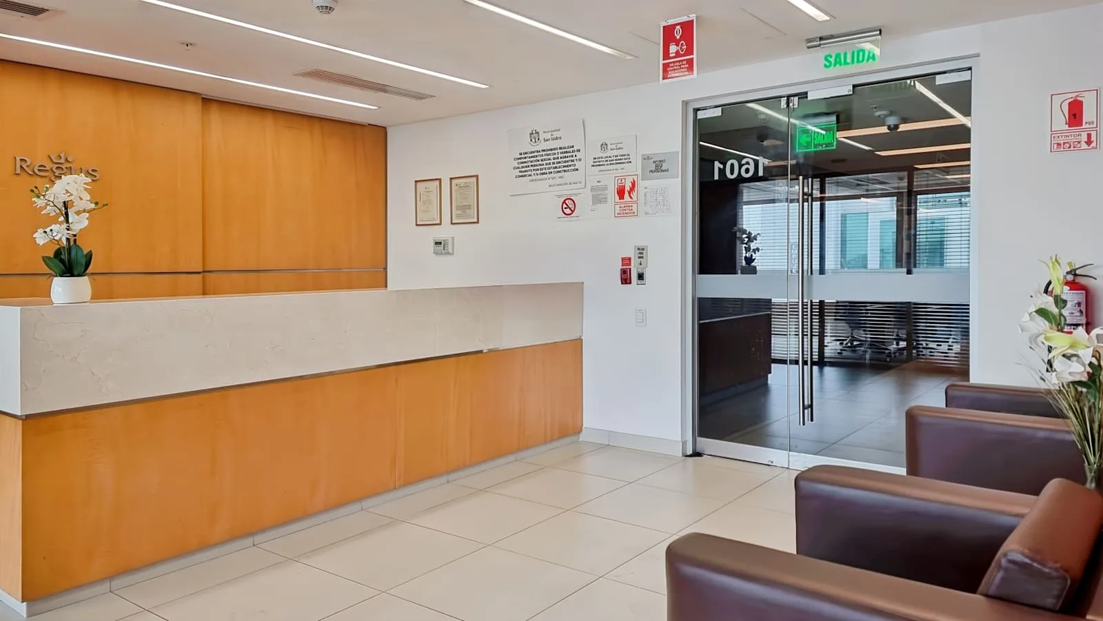 Regus LIMA, Real Ocho San Isidro, Reception, Lima