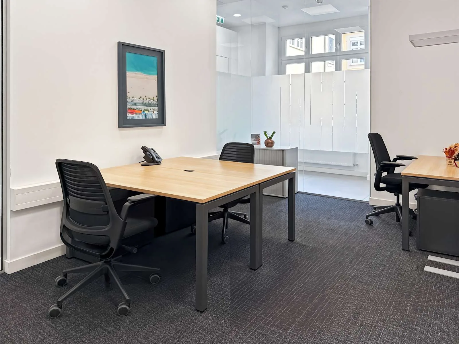 Regus LINZ, Promenade, Private office, 3 desks, Linz