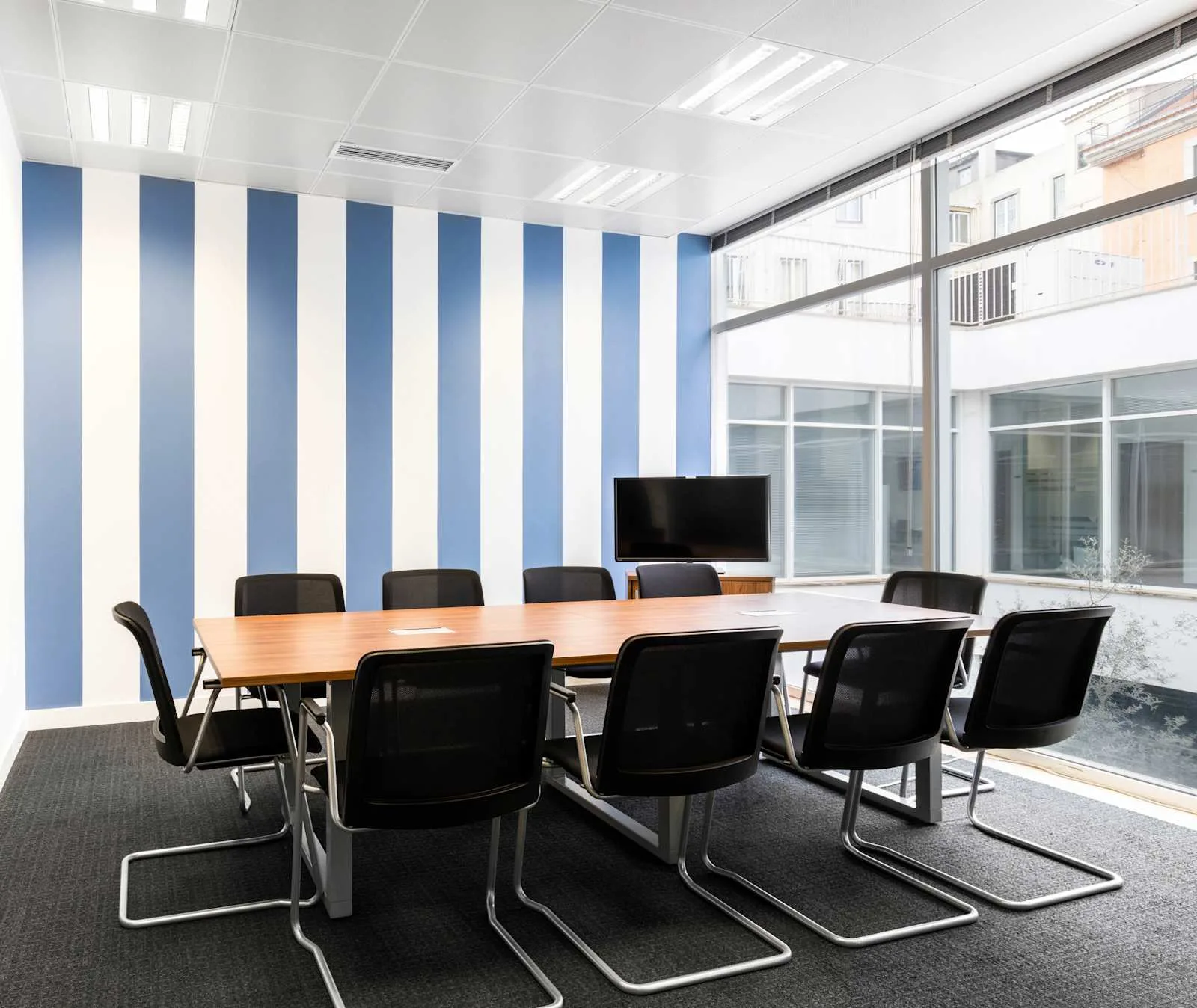 Regus LISBON, Chiado, Meeting room for 8 people, Lisbon