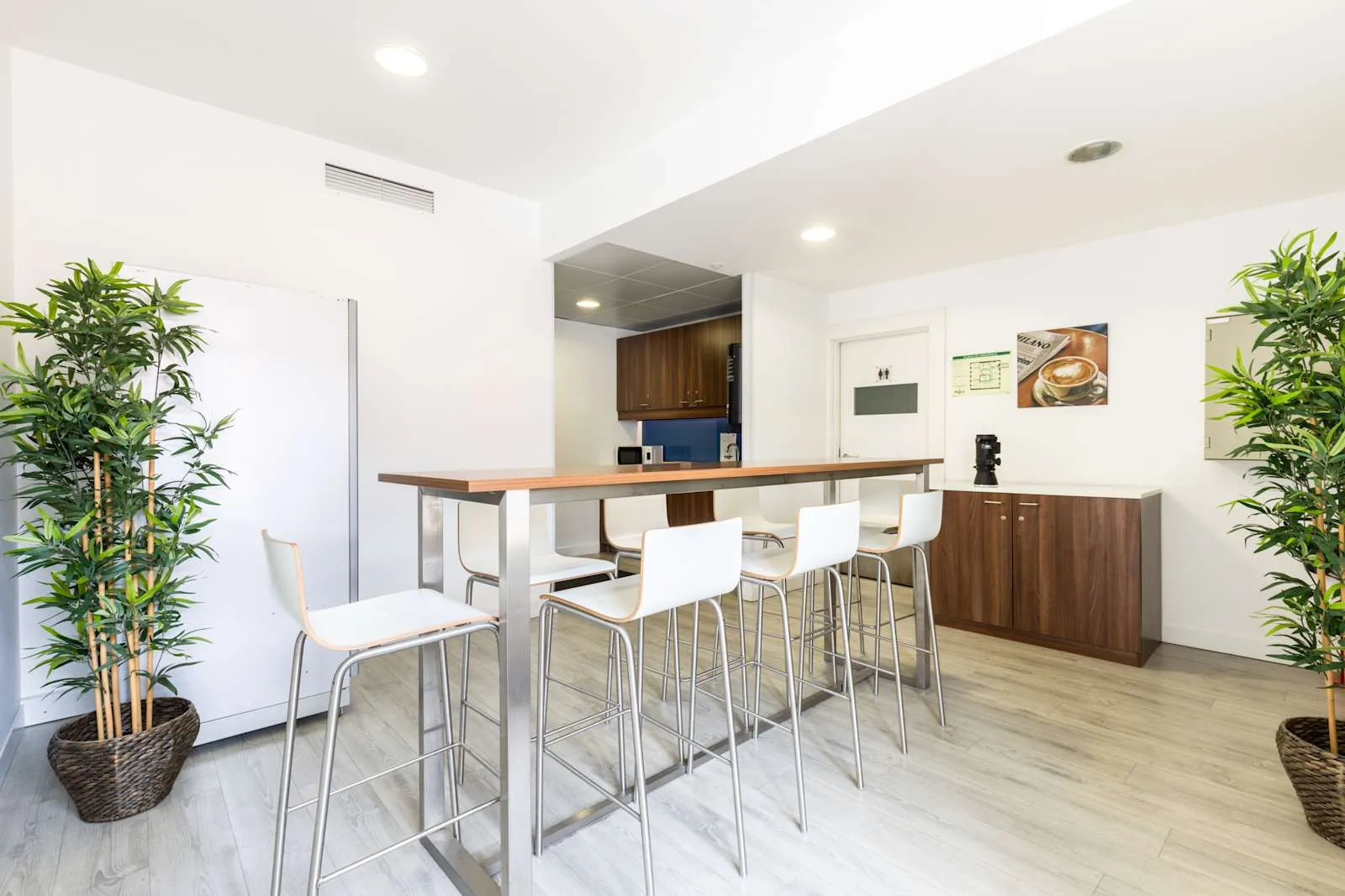 Regus LISBON, Chiado, Kitchen, Lisbon