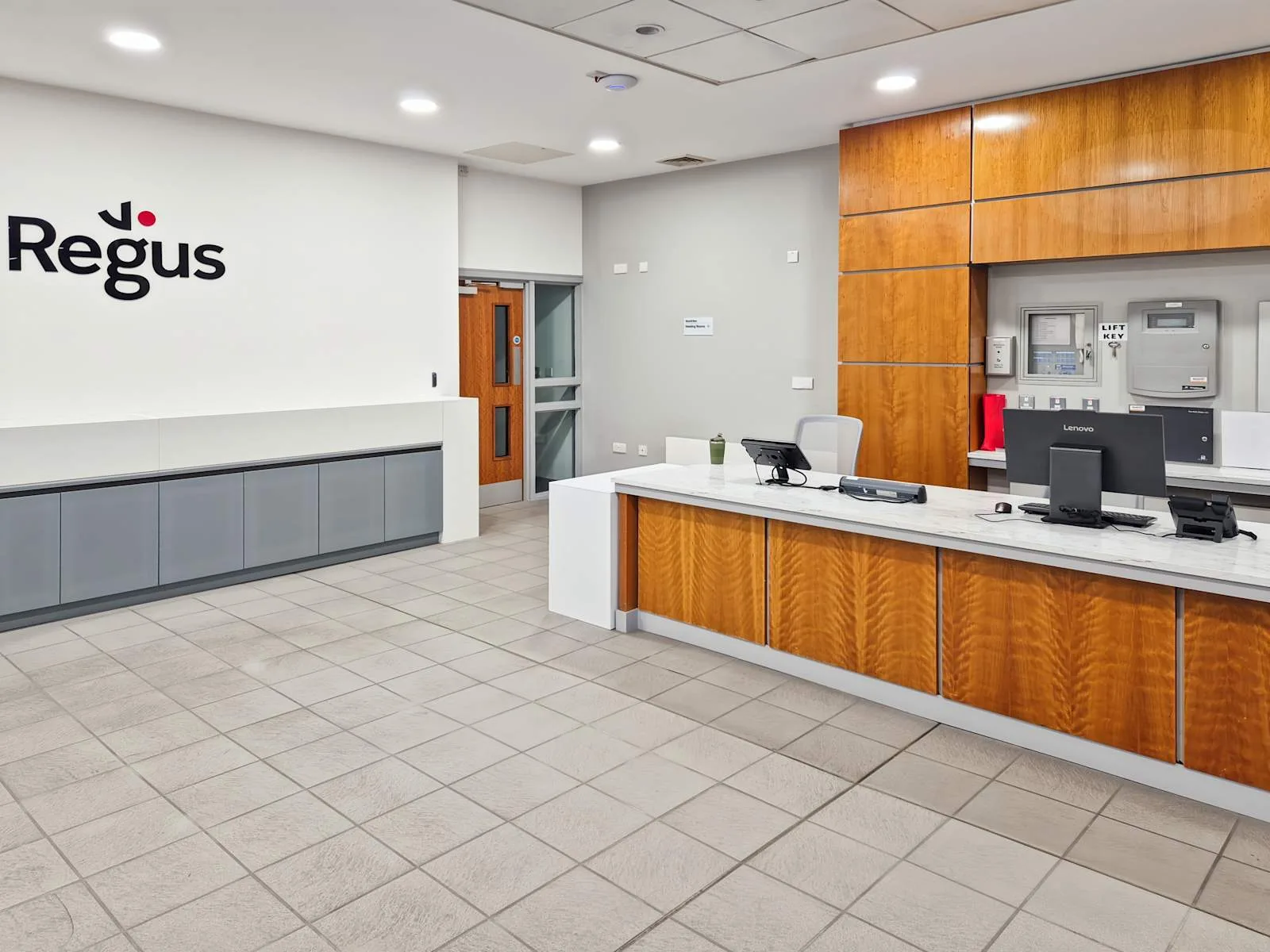 Regus Lisburn, Linenhill House, Reception, Lisburn