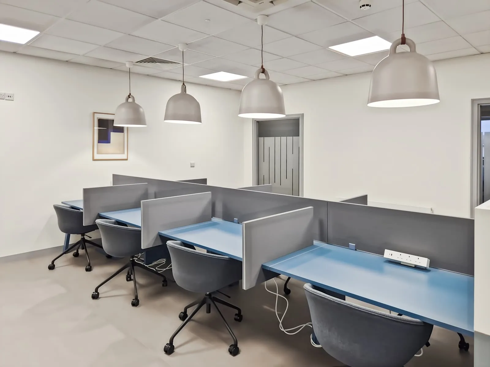 Regus Lisburn, Linenhill House, Open-plan office, Lisburn