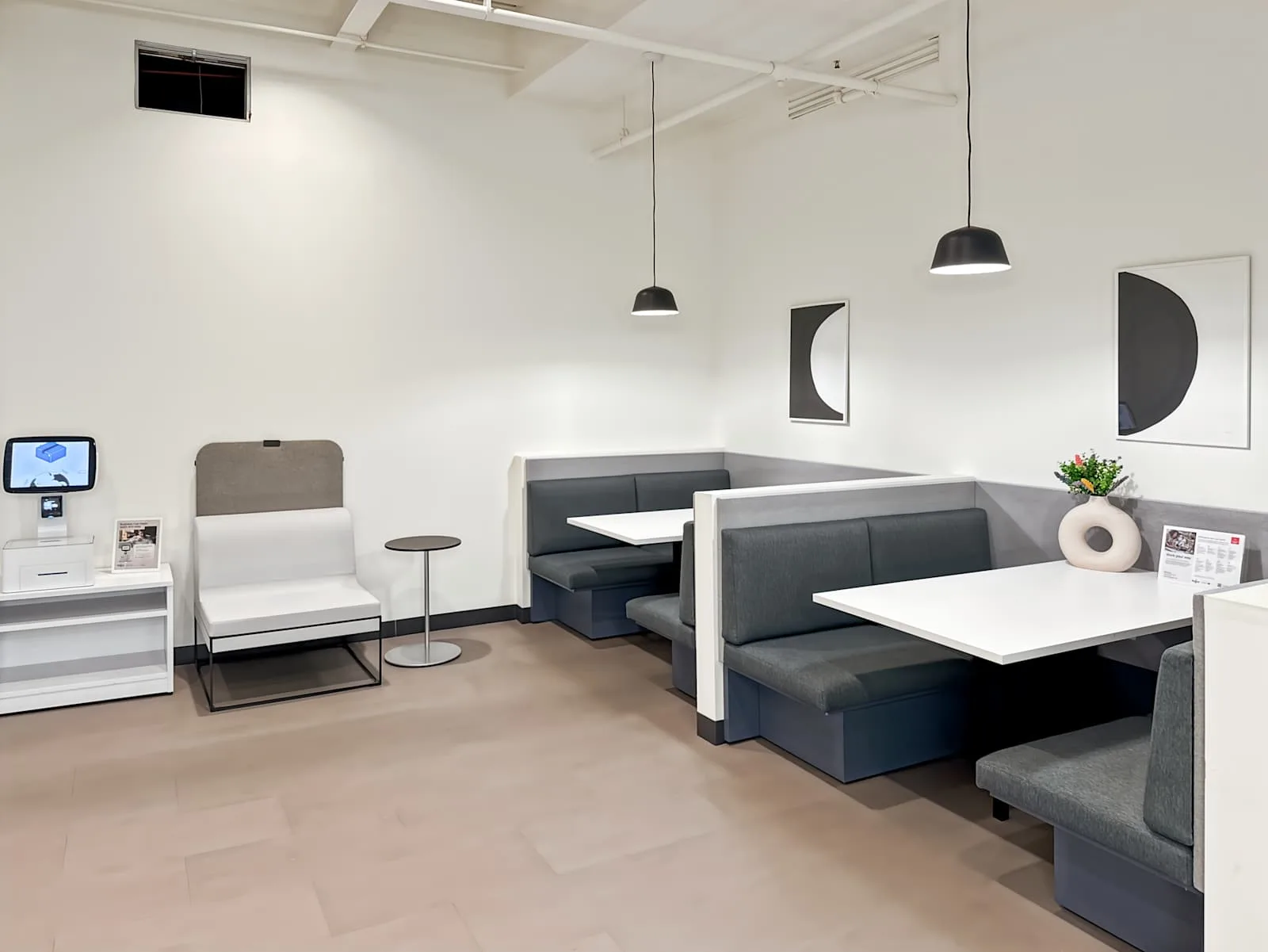 Regus IL, Lisle - Corporate Lakes 1, Coworking space, Lisle, IL
