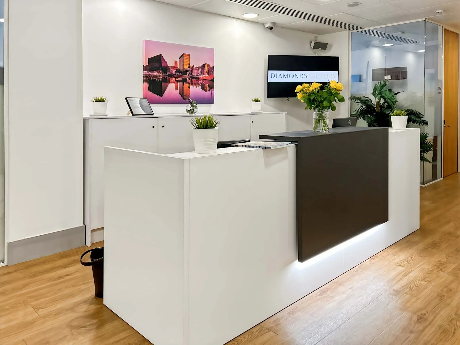 Regus LIVERPOOL, Mann Island, Reception, Liverpool