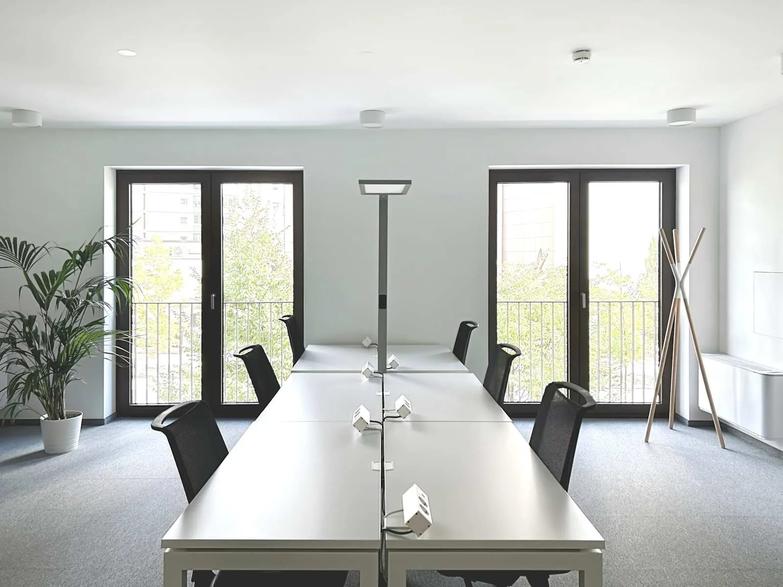 Regus Ljubljana, Schellenburg Palace, Private office, 6 desks, Ljubljana