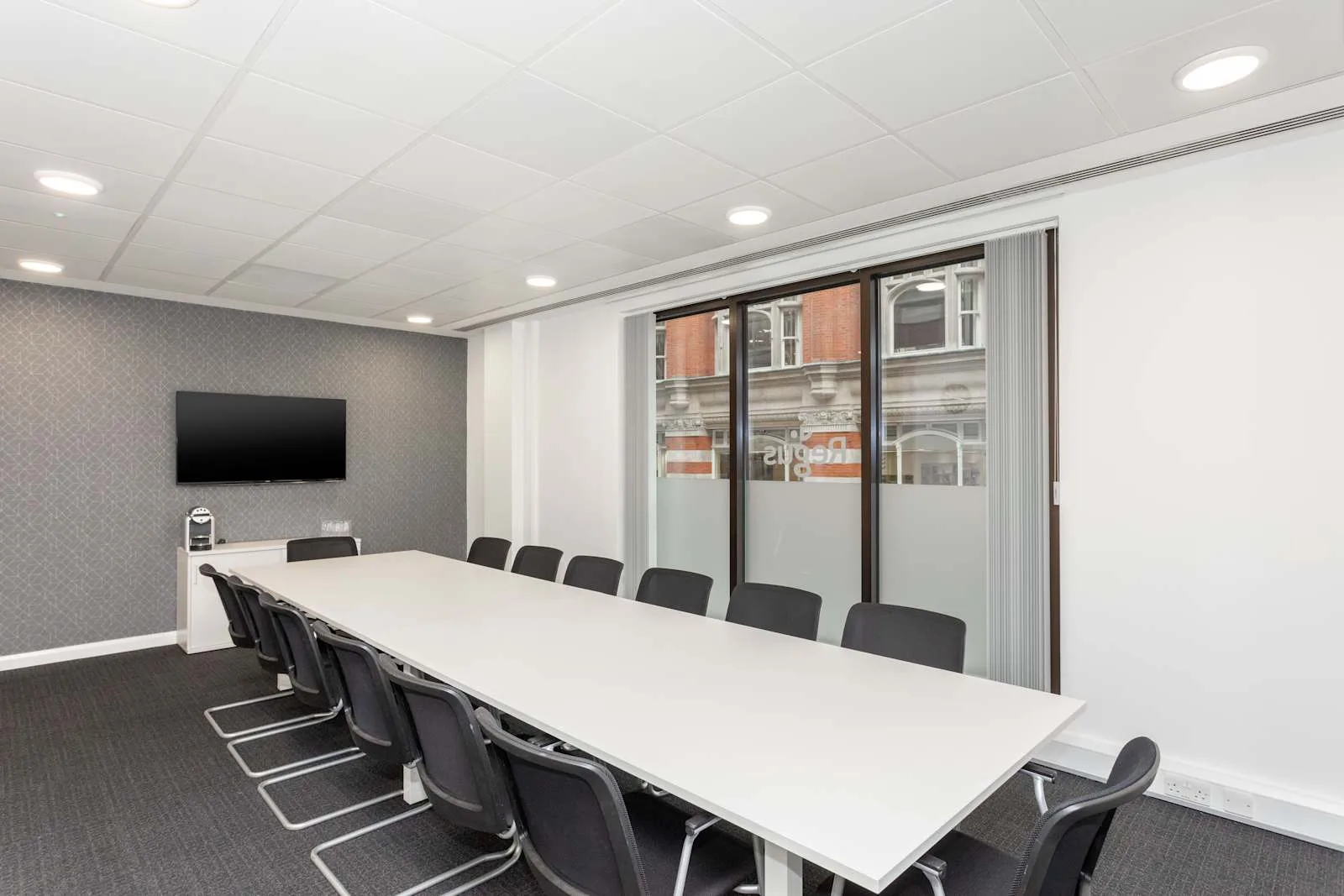 Regus LONDON, Blackfriars, Meeting room for 14 people, London