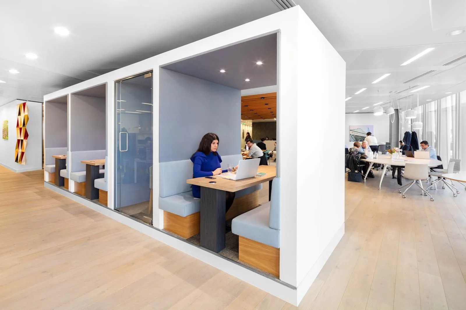 Regus LONDON, London Bridge - The News Building, Phone booth, London