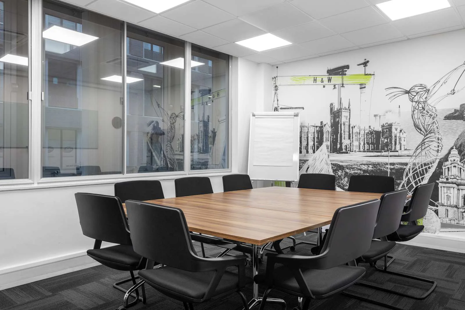 Regus LONDON, Hanover Square - No 17, Meeting room for 9 people, London