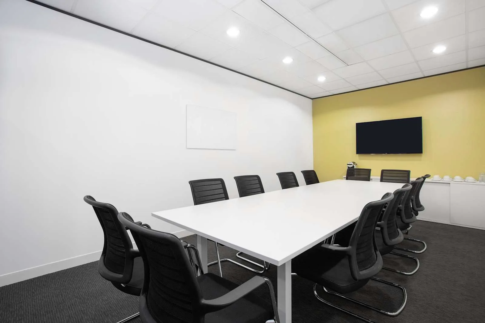 Regus LONDON, High Street Kensington, Meeting room for 12 people, London