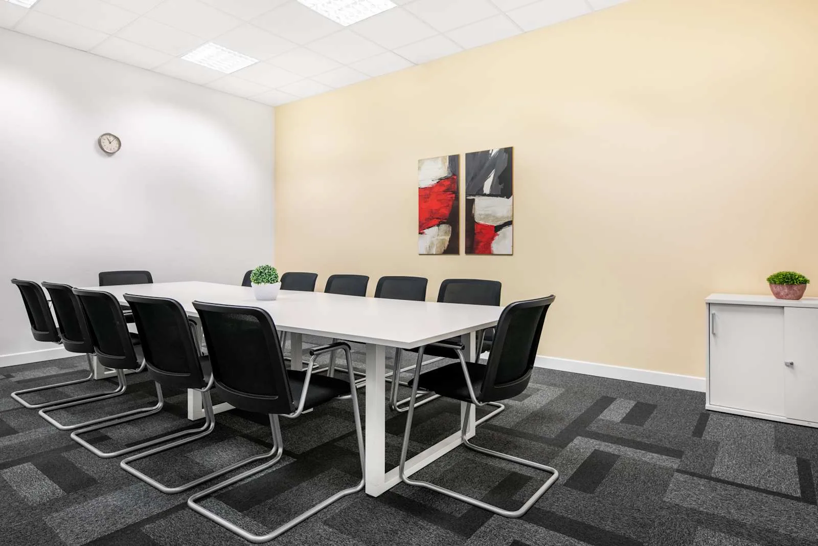 Regus LUBLIN, Zana, Salle de réunion 12 personnes, Lublin