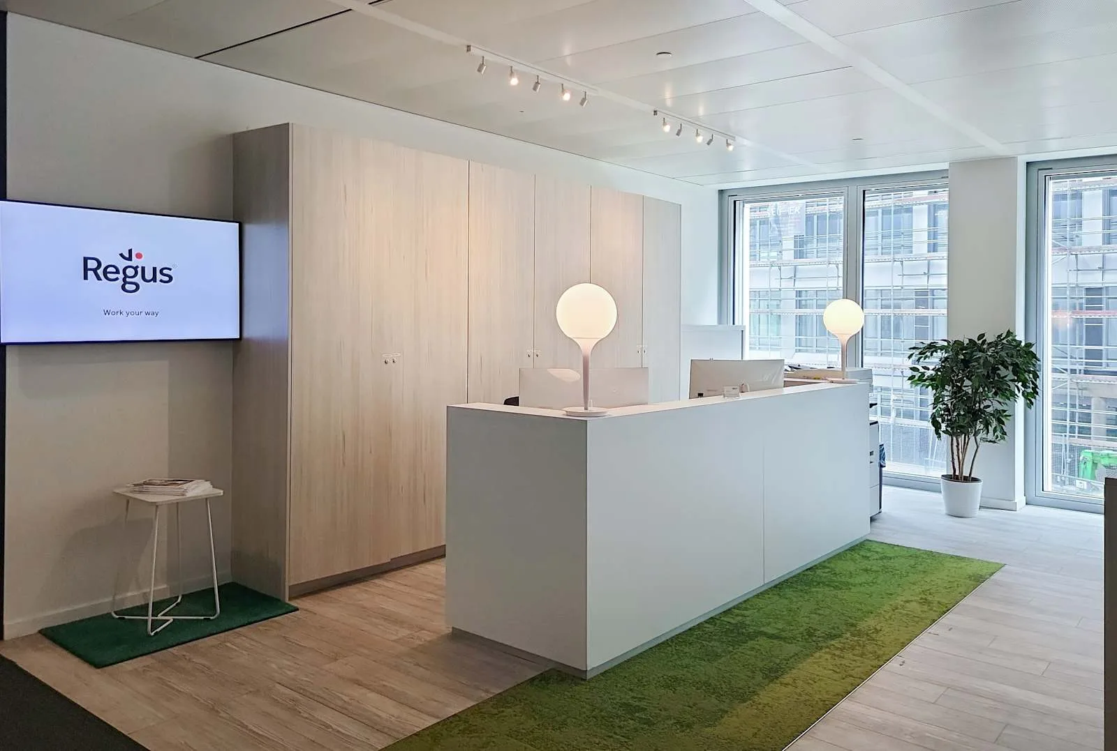 Regus LUXEMBOURG, Kirchberg Oksigen, Empfang, Luxembourg City