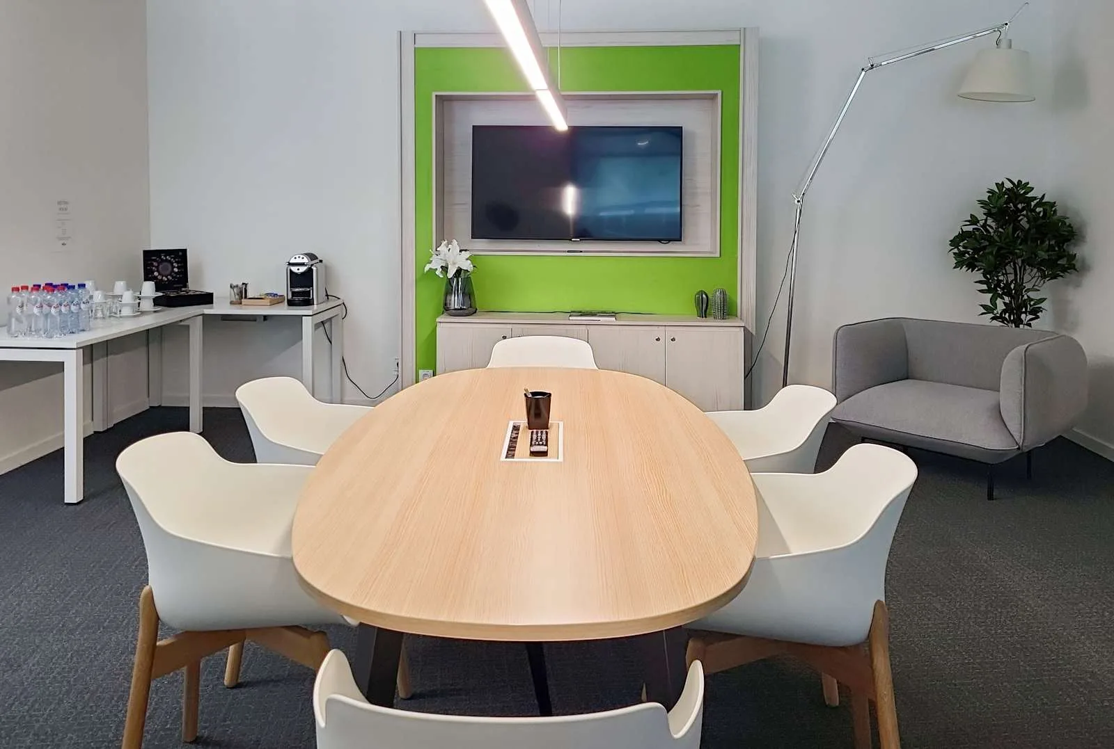 Regus LUXEMBOURG, Kirchberg Oksigen, Besprechungsraum für 6 Personen, Luxembourg City
