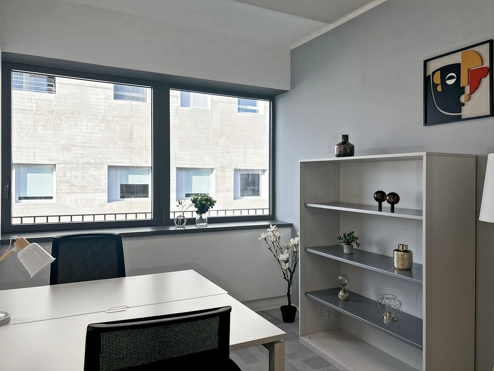 Regus Lyon, Confluence, Bureau privatif 2 postes, Lyon 2e