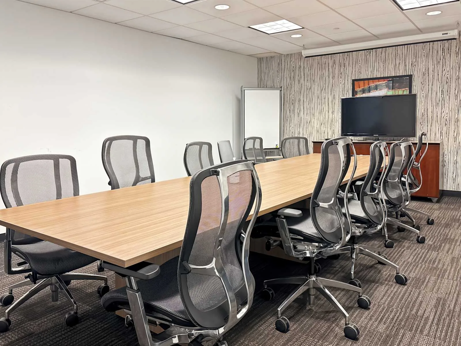 Regus MA, Boston - Beacon Hil, 100 Cambridge Street, Meeting room for 12 people, Boston, MA