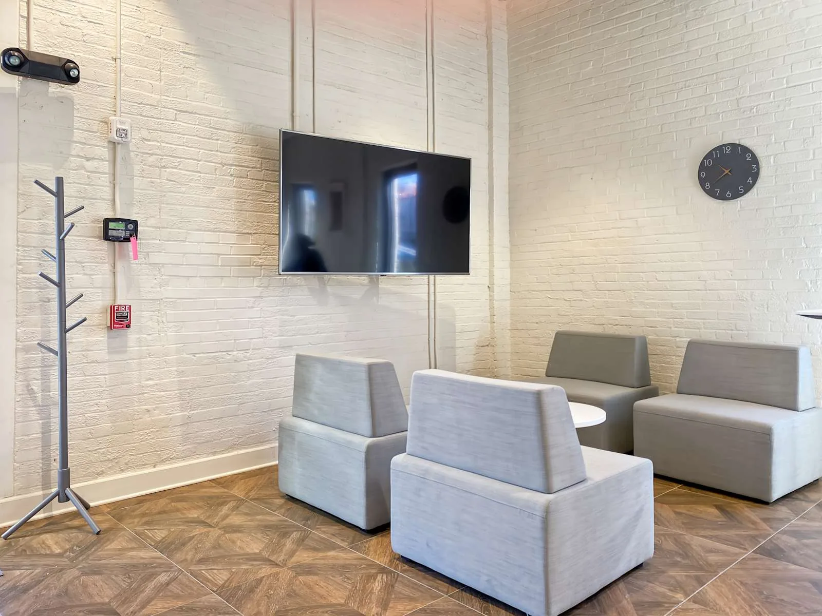 Regus MA, Boston - Lincoln St, Lounge, Boston, MA
