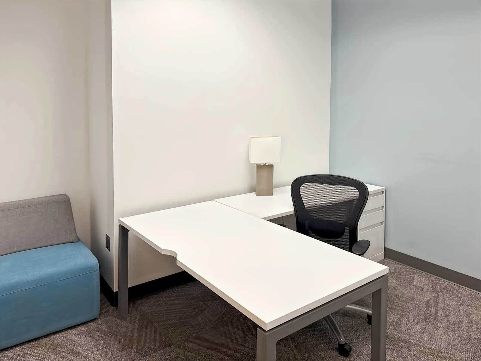 Regus MA, Boston - Newton, Private office, 1 desk, Newton, MA
