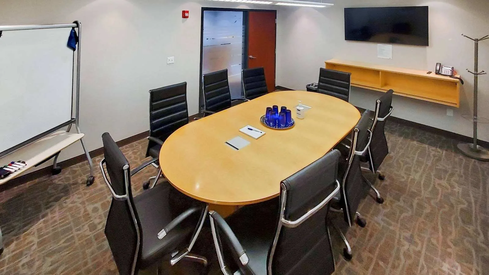 Regus MA, Cambridge - Harvard Square-Mifflin Place, Meeting room for 8 people, Cambridge, MA