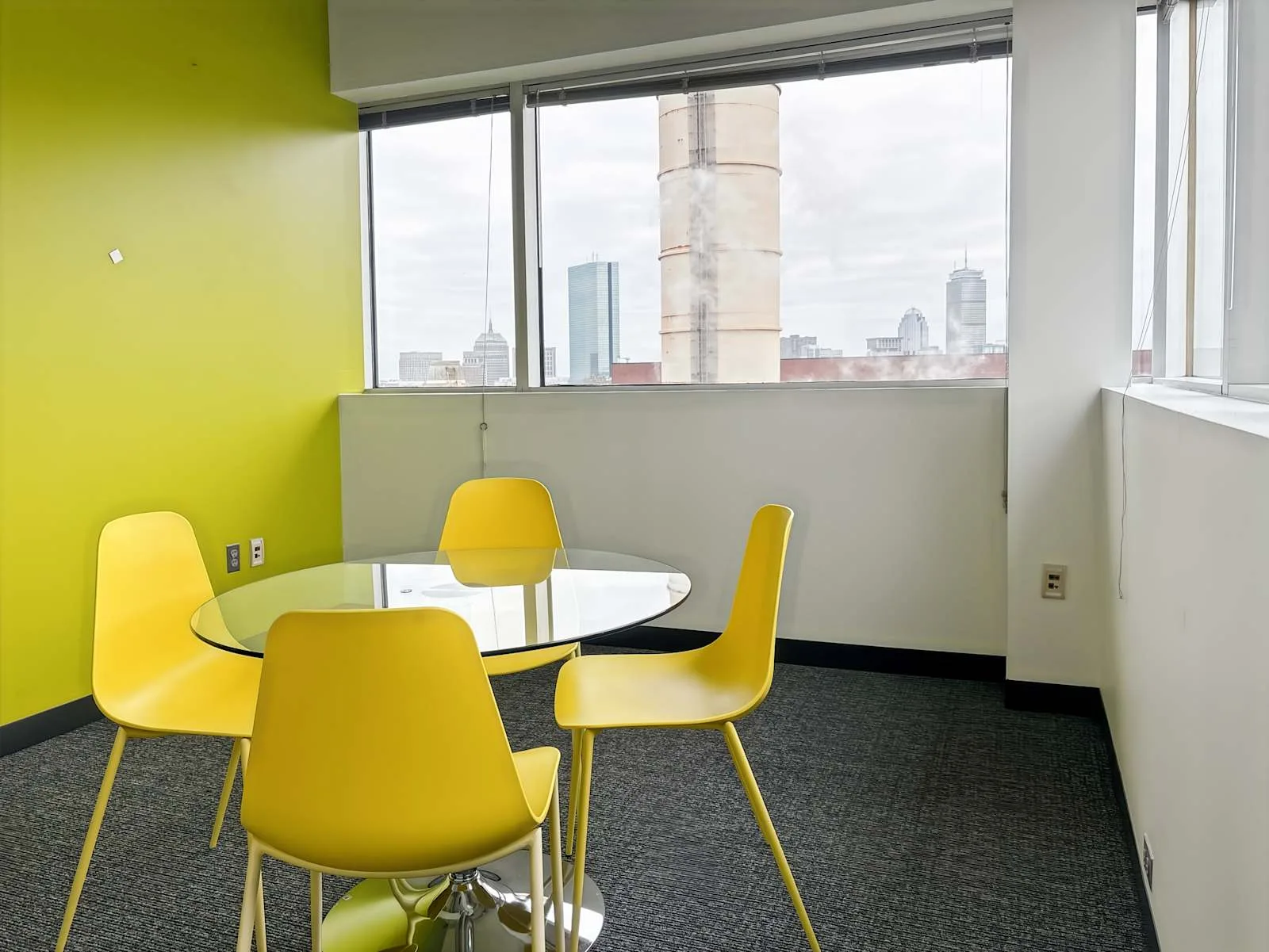 Regus MA, Cambridge - Kendall Square, Meeting room for 4 people, Cambridge, MA