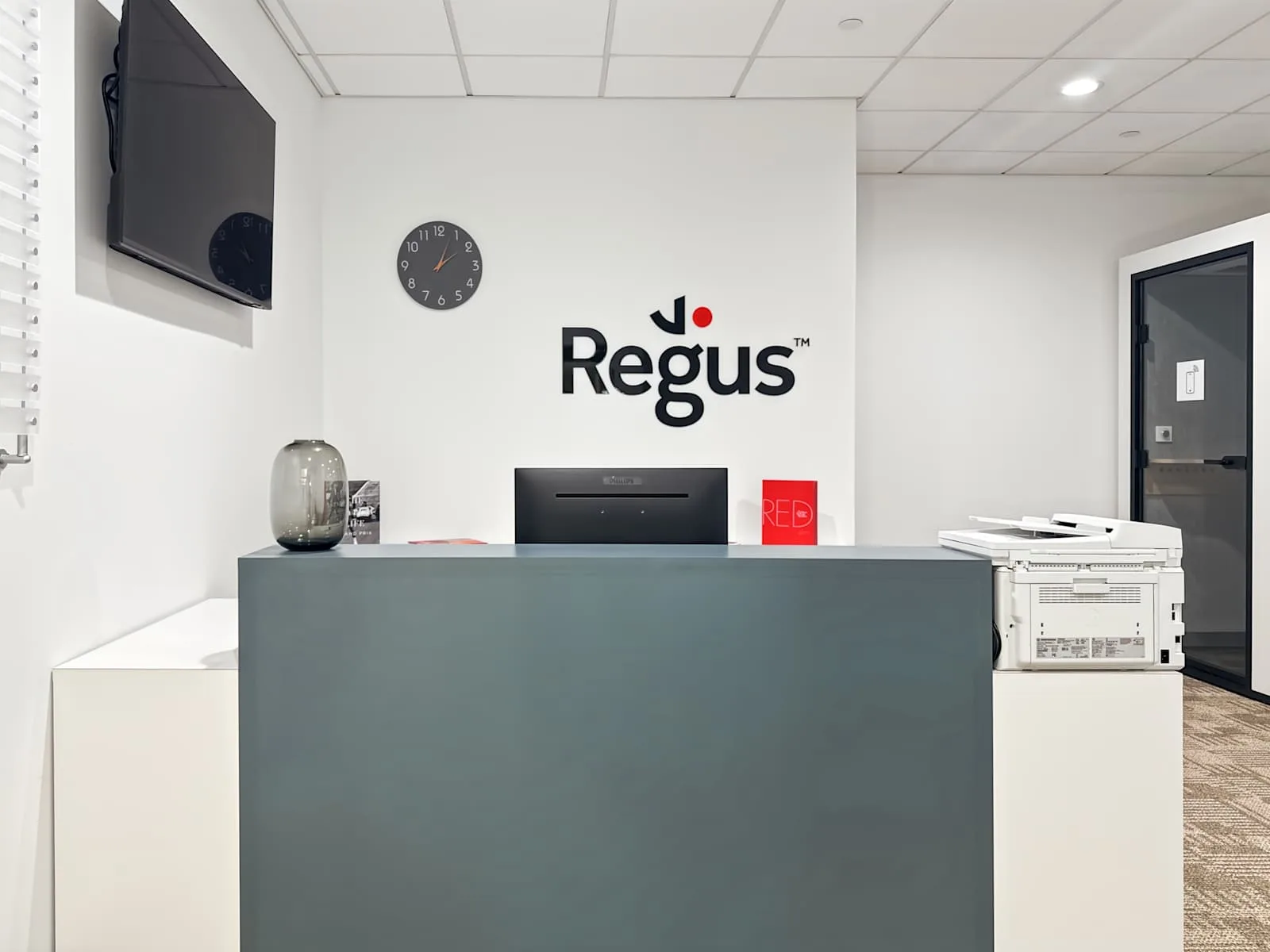 Regus MA, Foxborough - Patriot Place, Reception, Foxborough, MA