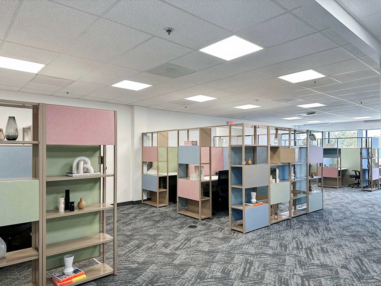 Regus MA, Peabody - Centennial Drive, Open-plan office, Peabody, MA