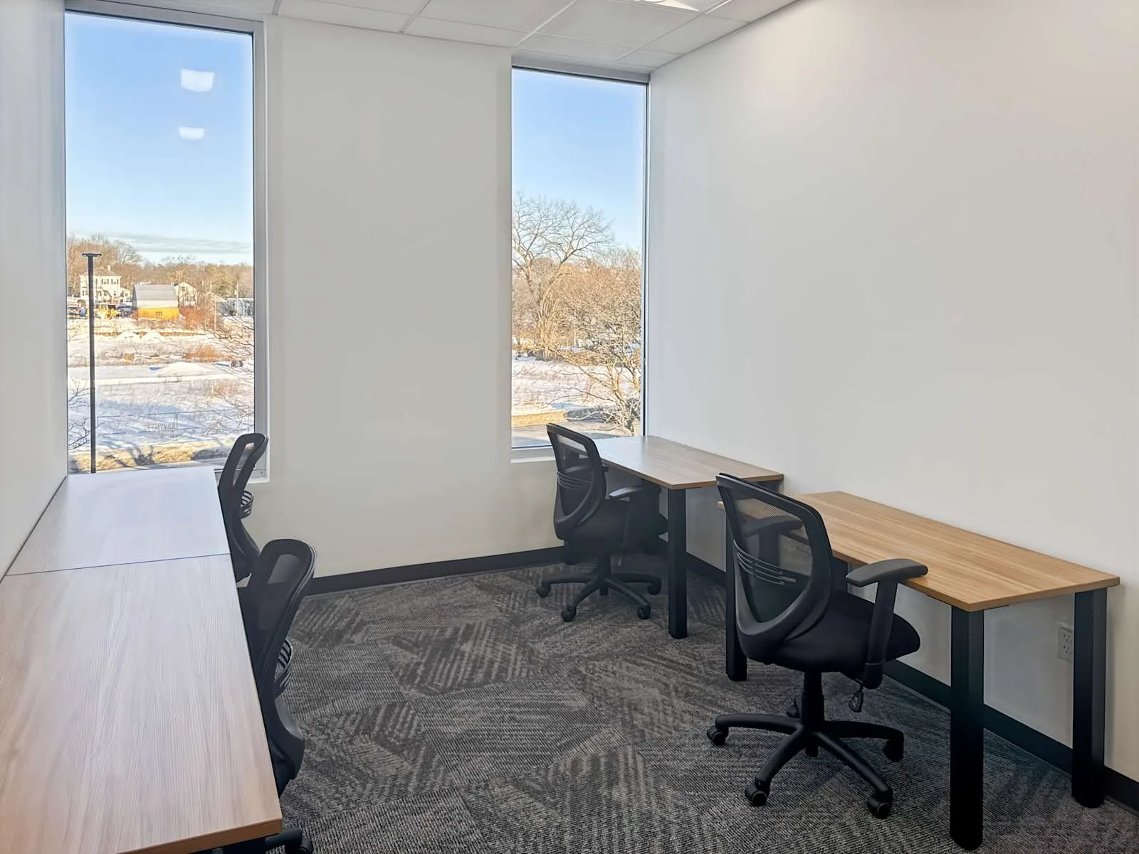 Regus MA, Worcester - Grove St, Private office, 4 desks, Worcester, MA