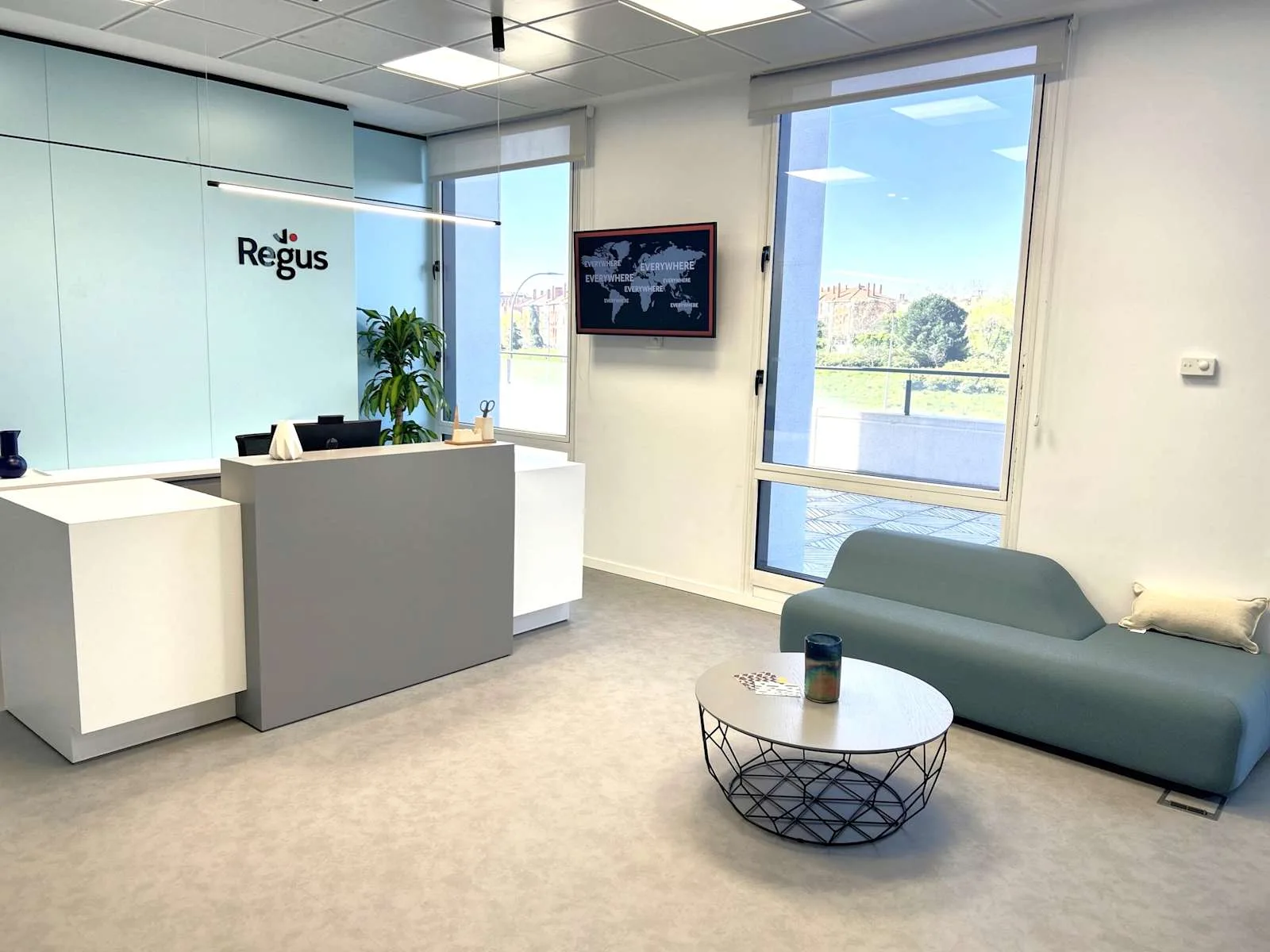 Regus Madrid, Campo de la Naciones Atria, Reception, Madrid