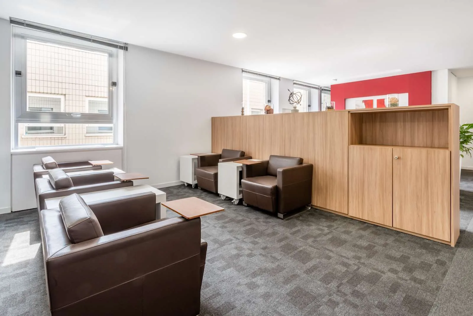 Regus MADRID, Colon, Lounge, Madrid