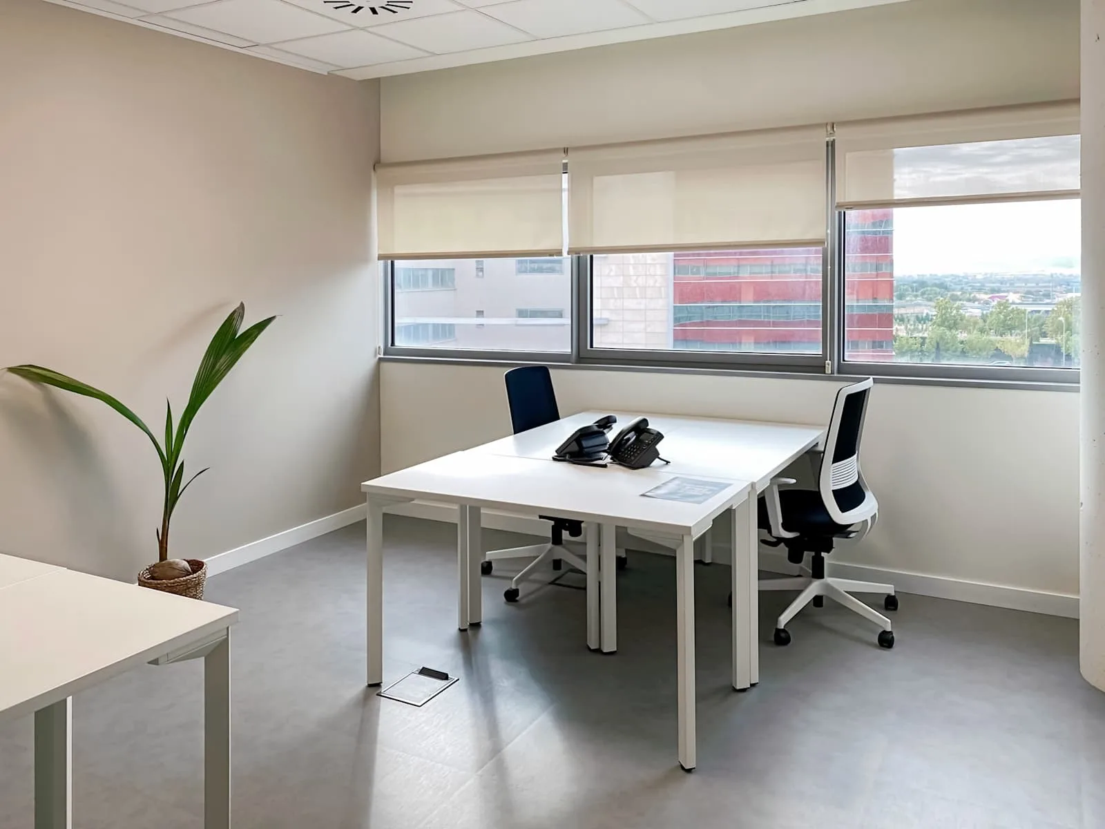 Regus Madrid, Rivas Square Garden, Bureau privatif 2 postes, Rivas-Vaciamadrid