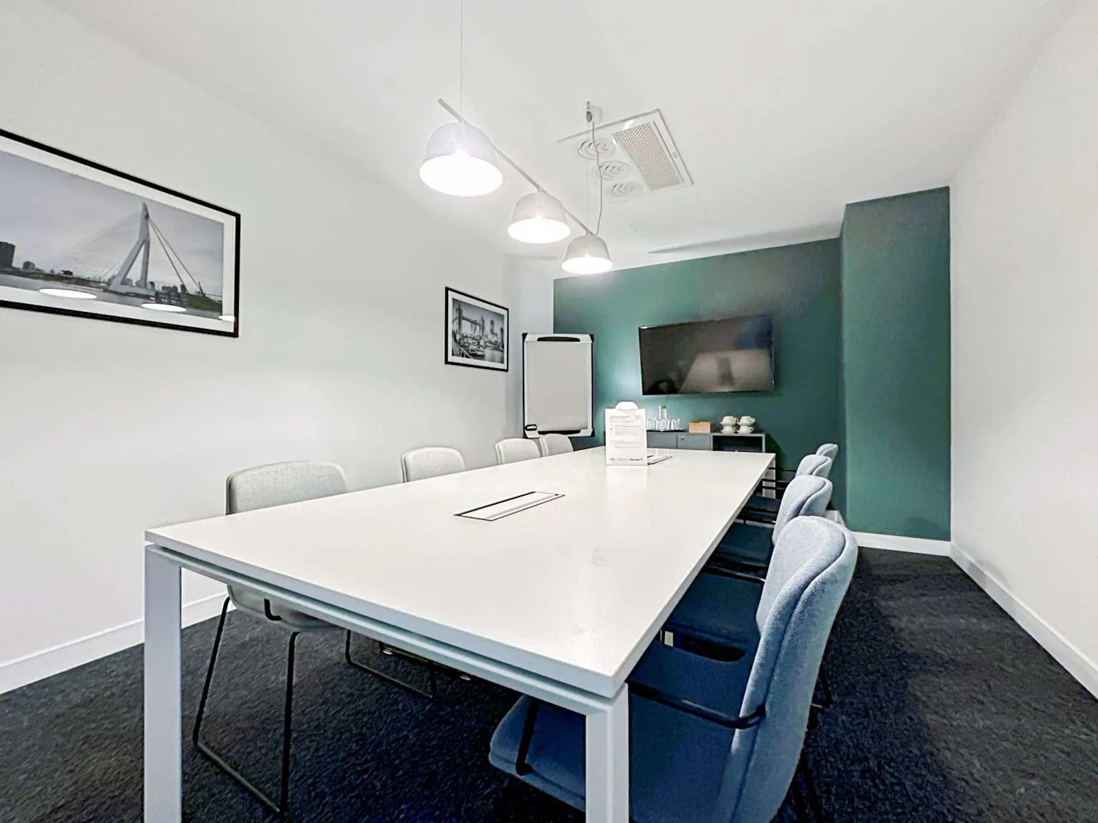 Regus Madrid, Tres Cantos, Sala de reuniones para 8 personas, Tres Cantos