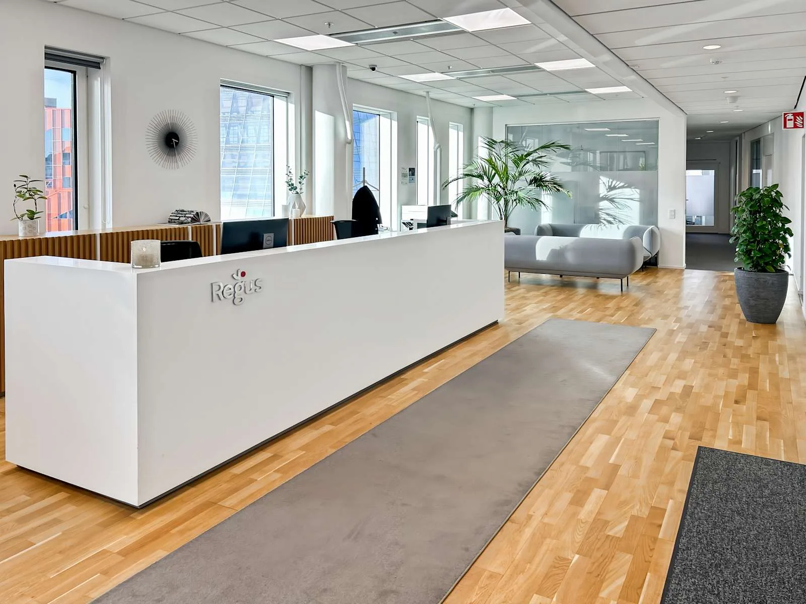 Regus Malmö, Hyllie Stationstorg, Reception, Malmö